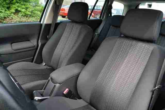 Renault Megane 1.6 16V Authentique /NAVI/KLIMA/AHK/ALU