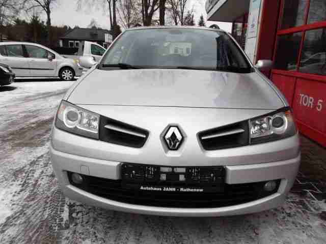 Renault Megane 1.6 Grandtour Avantage-ATM 44 TKM-1Besit