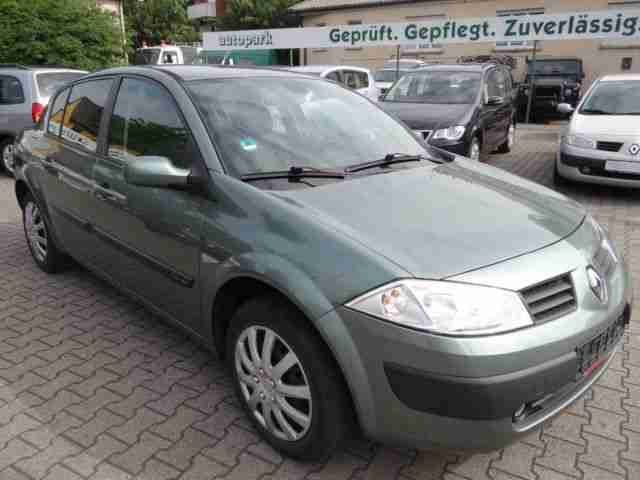 Renault Megane 1.6 LIMOUSINE KLIMA HU/AU NEU EURO 4