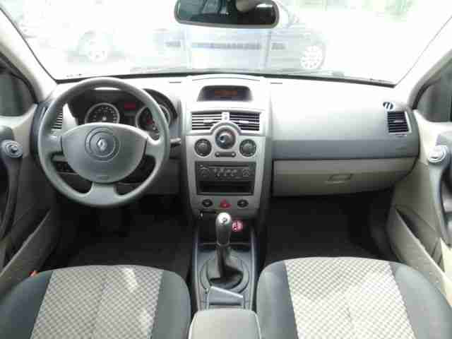 Renault Megane 1.6 LIMOUSINE KLIMA HU/AU NEU EURO 4