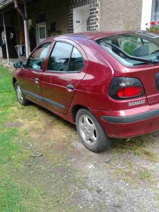 Renault Megane 1,6 TÜV 05/17