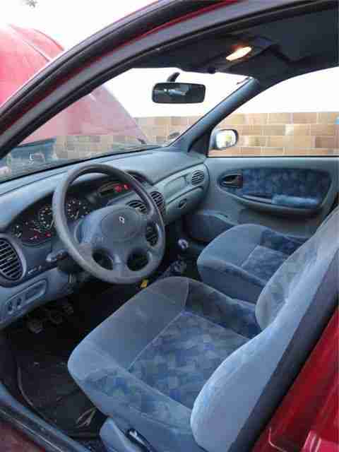 Renault Megane 1,6 TÜV 05/17