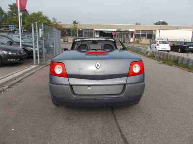 Renault Megane 1.9 dCi FAP Coupe-Cabriolet