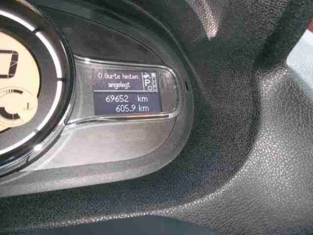 Renault Megane 2.0 140 CVT Luxe, Leder. Xenon, Navi....