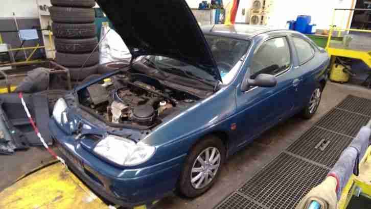 Renault Megane Coupe 1.6e SCHLACHTFEST