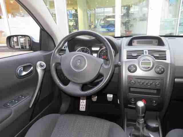 Renault Megane Coupe-Cabrio 1.9 dCi FAP Dynamique