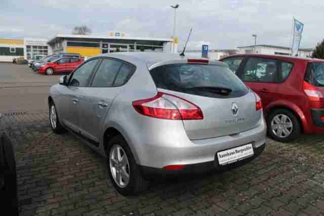 Renault Megane Dynamique 1.6 16V 110