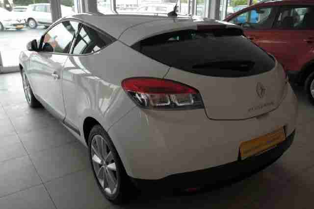 Renault Megane TCe 130 Coupe Night and Day