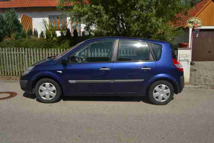 Renault Scenic 1.6 V Privilege blau