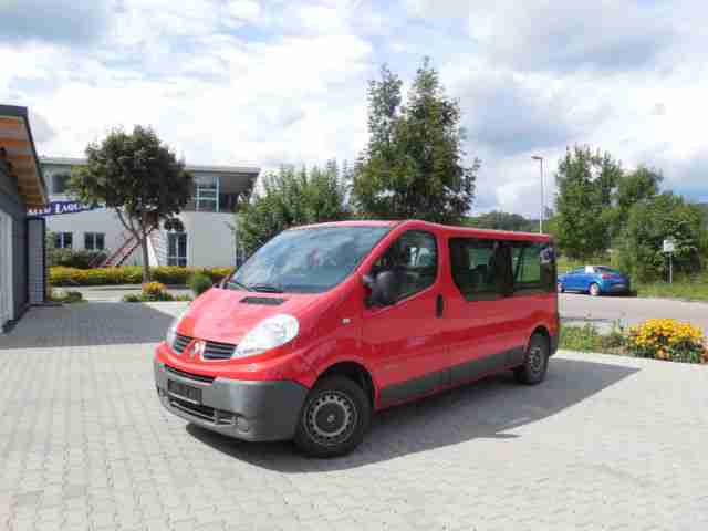 Trafic 2.0 dCi 115 Passenger 9 SITZER KLIM