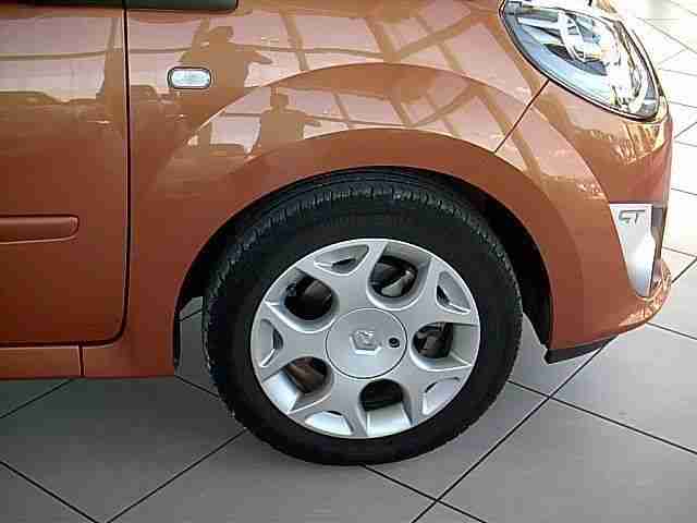 Renault Twingo 1,2 16V GT !! 11.000 KM !!