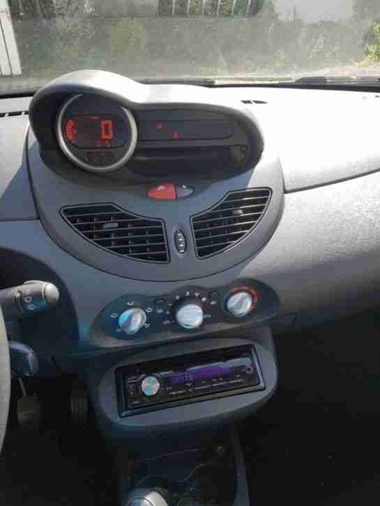 Renault Twingo 2010 cn0 1.2 16v