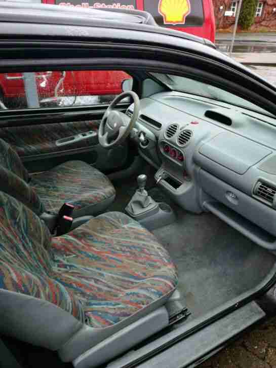 Renault Twingo, voll Fahrbereit, TÜV Neu 11/2022, Panoramadach 100% dicht