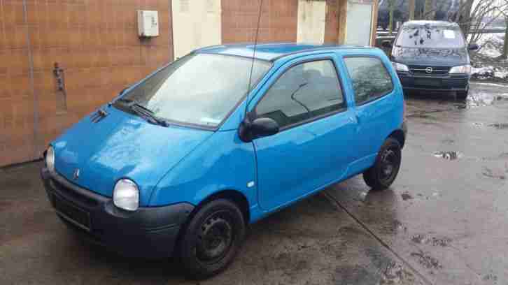 twingo 1.2 BJ 2003 in Blau