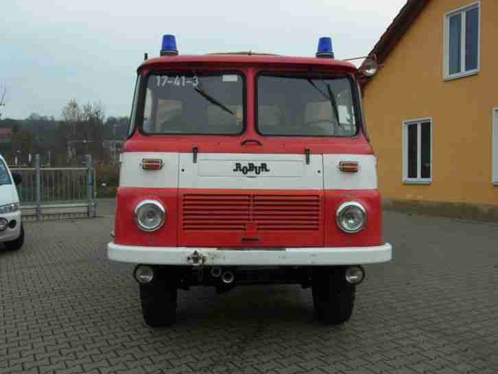 Robur LO 2002 Feuerwehr