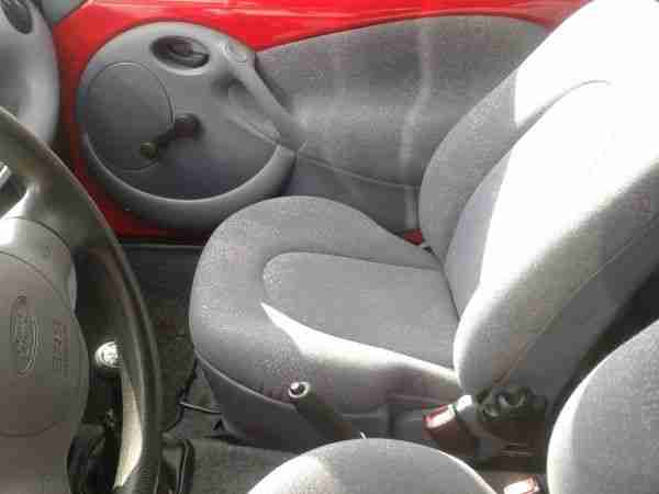 Roter Ford Ka - 44 kw - EZ 1998 - 134549 km - Neue Bremsen - gepflegter Zustand!