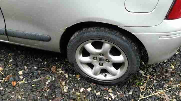 Rover 200