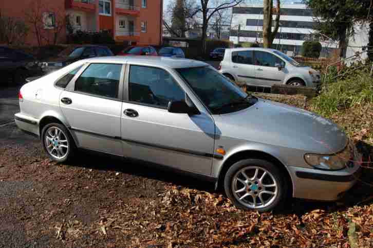 SAAB 9.3 TID 2.2 SE