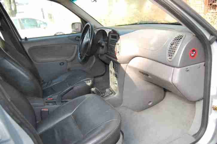 SAAB 9.3 TID 2.2 SE