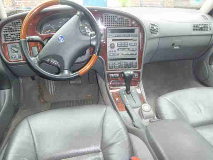 SAAB 9-5 Kombi BJ. 09/2000 Tüv 07/2016 890 €