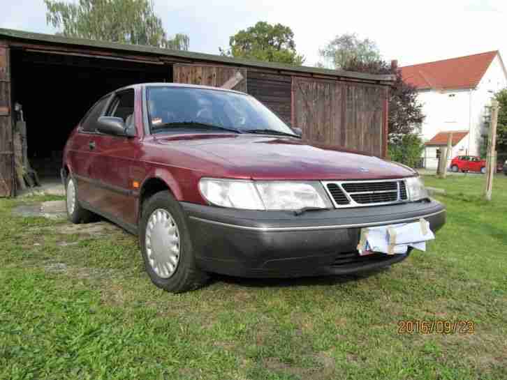 SAAB 900 2.0i S