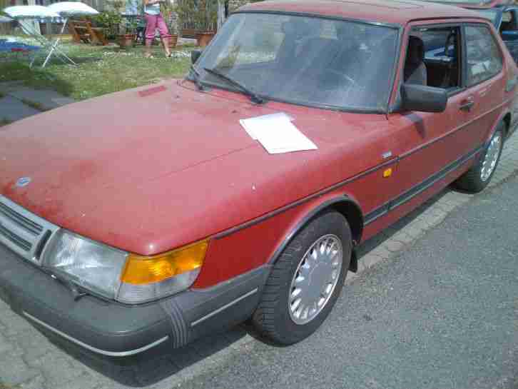 SAAB 900 I Coupe rot