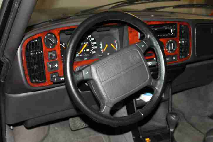 SAAB 900S Aut. - klass. schwarzes Coupé - TÜV 09/17 - NR - Preissenkung !