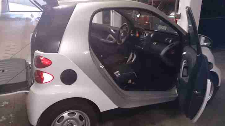 SMART FORTWO COUPE