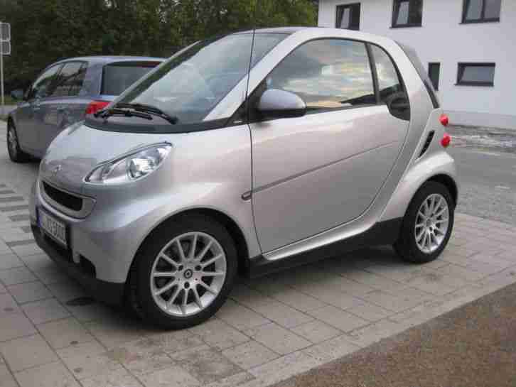 FORTWO COUPE SOFTOUCH PASSION MICRO HYBRID SILBER