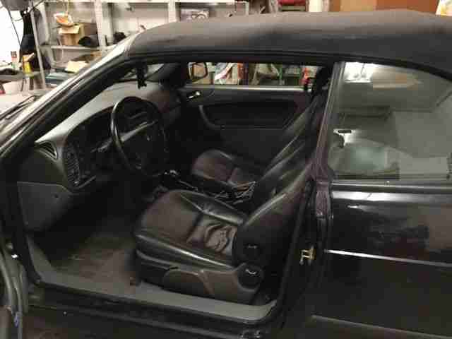 Saab 9-3 Cabrio mit Motorschaden