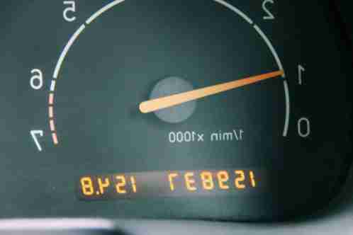 Saab 900 2.0i (YS3D)