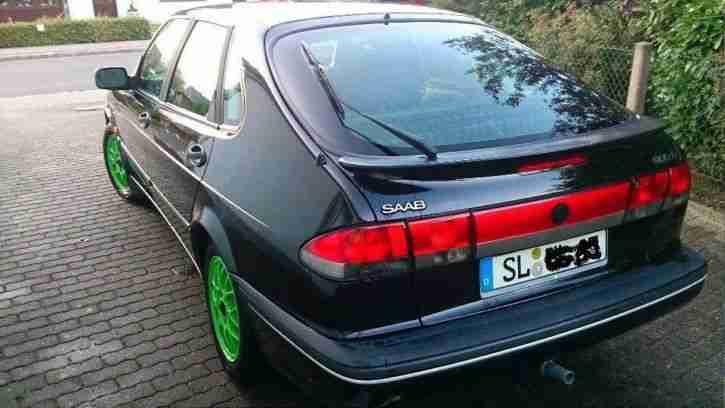 Saab 900 im Auftrage zu verkaufen
