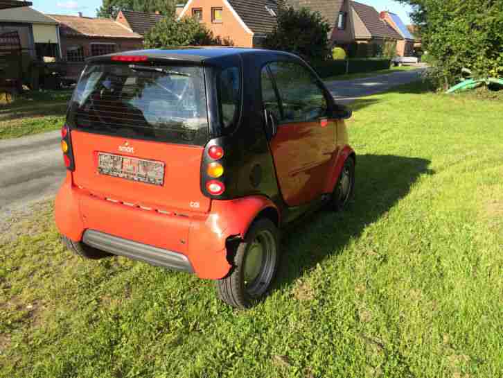 Schöner kleiner Smart Diesel. Sparwunder mit Tüv bis 10.2015. Klima, ZV.