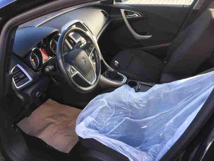 Schöner und gepflegter Opel Astra 1.4 Turbo abzugeben