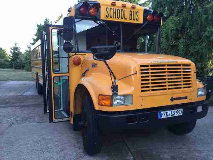 School Bus Partybus Party V8 Diesel Preis inkl. 19%