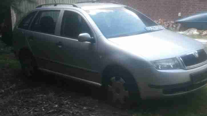 Scoada fabia combi,silber