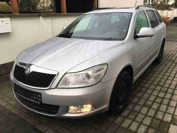 Scoda Octavia 2.0TDI,Automatik, 105tkm, Sitzhz., AHK, PDC, ALU, 1 Hd. SH etc