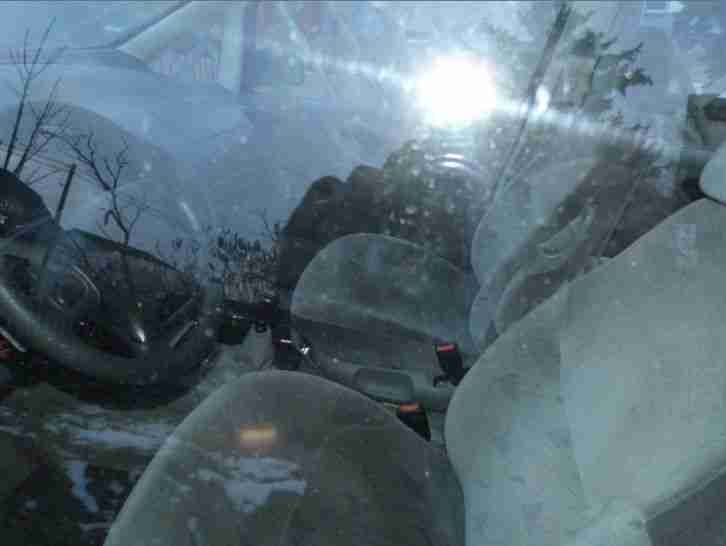 Seat Alhambra Mini-Van mit Autogasanlage und Reparaturbedarf