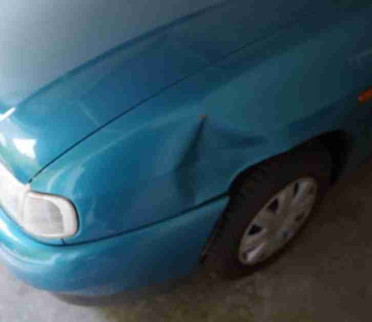 Seat Cordoba; Benzin; Kilometerstand 106000; Euro 4; EZ: 06/97; 2.Hand; Unfall