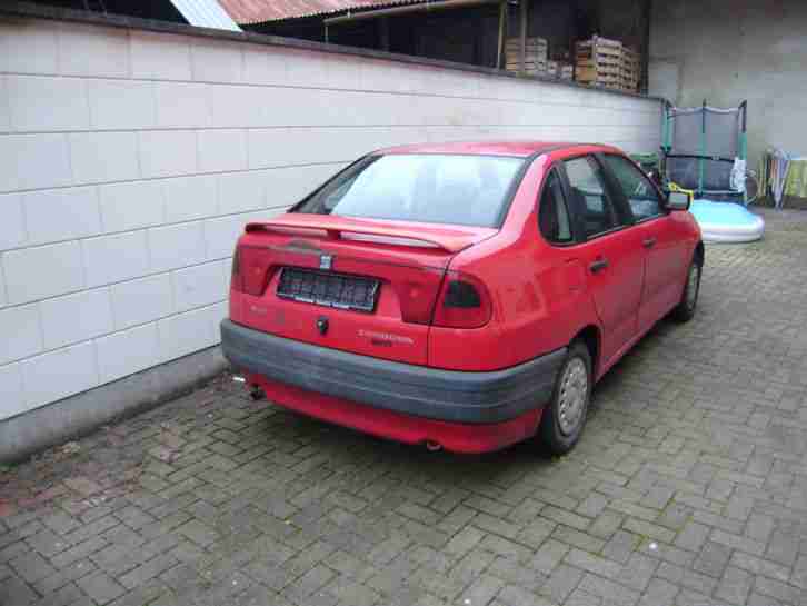 Seat Cordoba,rot,