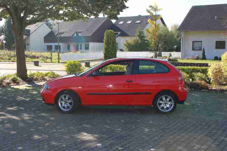 Seat IBIZA Stella 1.2 12V Scheckheftgepflegt Nichtraucherfahrzeug Unfallfrei