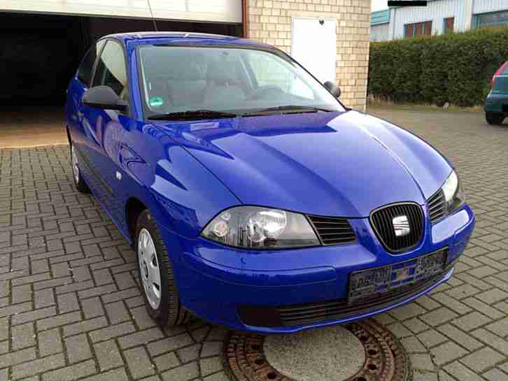 Seat Ibiza 1.2L BJ 2003 47KW / 64PS Blau