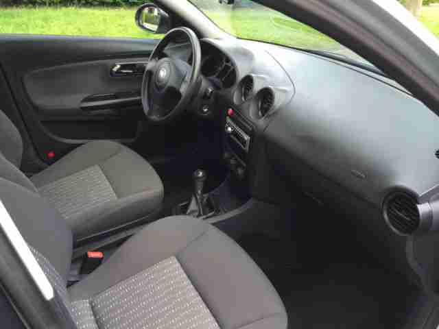 Seat Ibiza + 5-Türer + 51.000 km + NEUER TÜV 07/2016