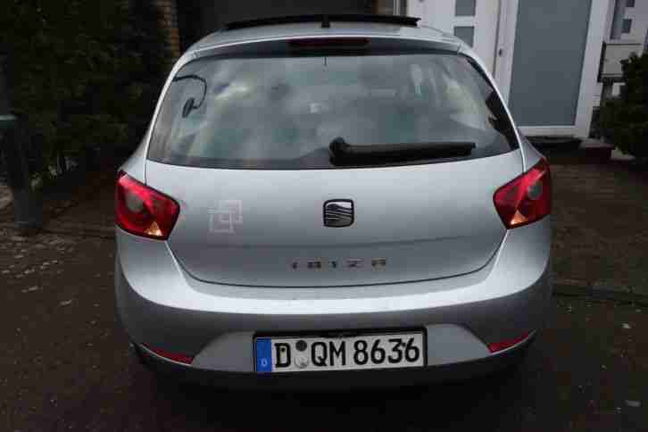 Seat Ibiza 6J 70PS 5T ALU-Rückfahrkamera-Panorama Glas 2009