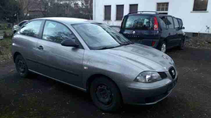 Seat Ibiza III 1.2 12V (2005) 238.000 km, nicht fahrbereit, unfallfrei