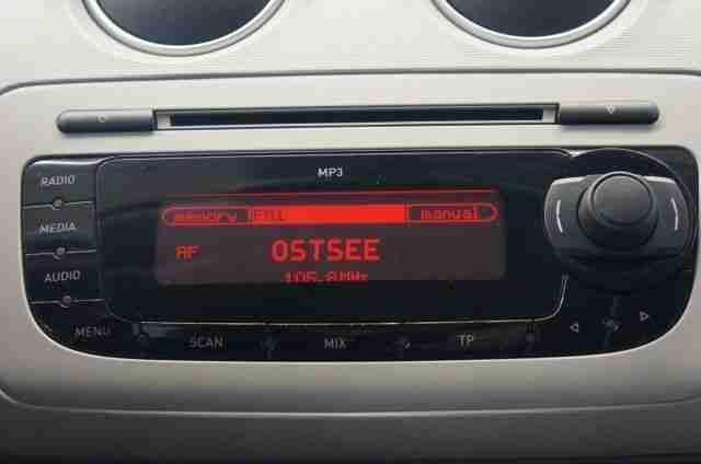 Seat Ibiza SC 1.6i 16V Color Edition DSG AAC XENON AL