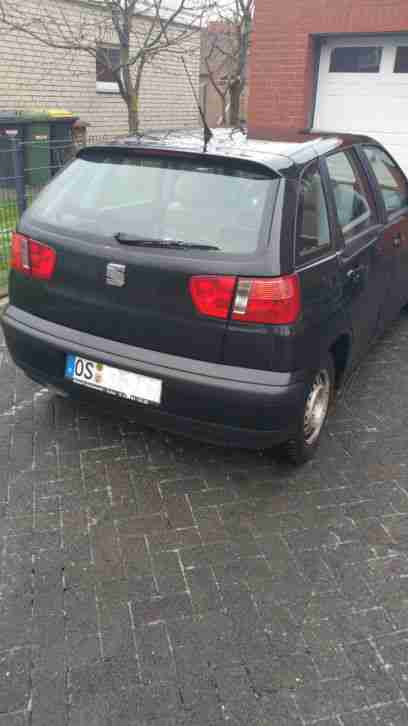 Seat Ibiza Tüv bis 06/2015 5 Türer Schwarz BJ.2000 Klima