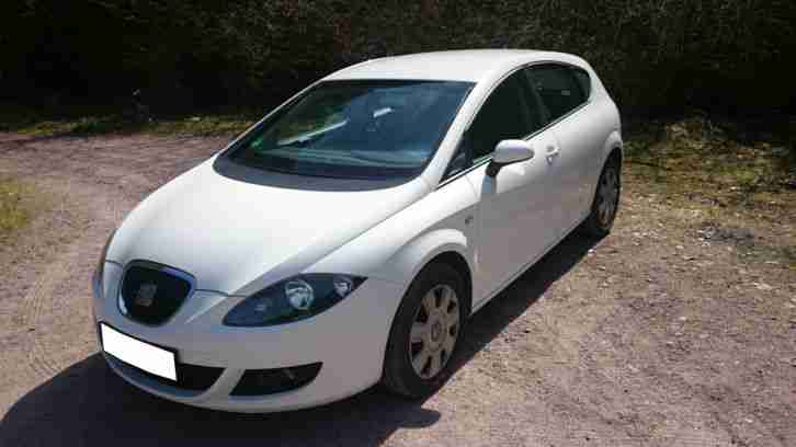 Seat Leon 1.6 Stylance Klimaautomatik, weiß