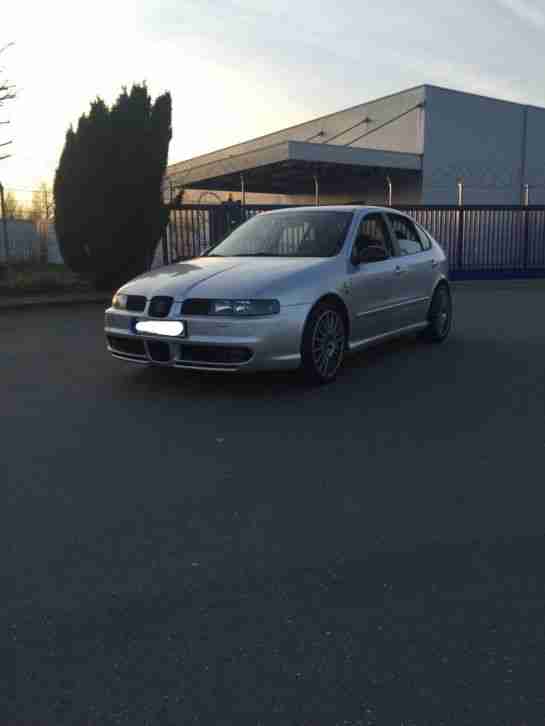 Leon 1.9 tdi 1m FR Alcantara, Navi,