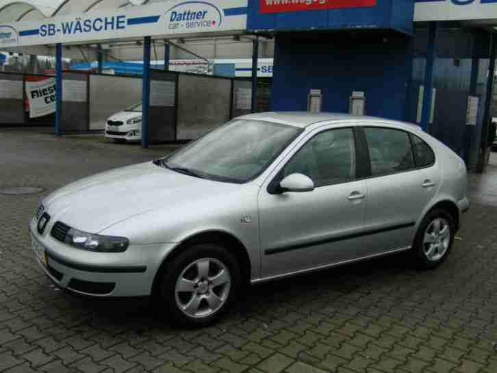 Seat Leon 5 Türer fast 2 Jahre Tüv !